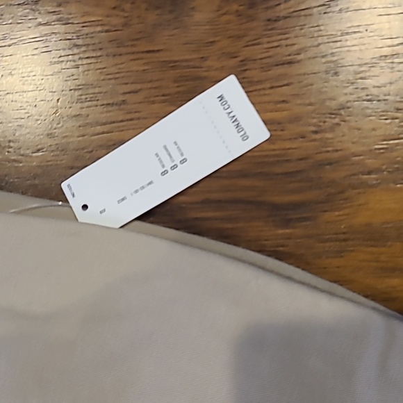 Old navy diva khaki's Size 8.  NEW - Picture 2 of 6